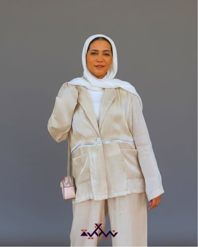 Nyllya sand glow blazer