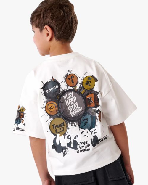 Street-Edge Graphic Oversized Tee