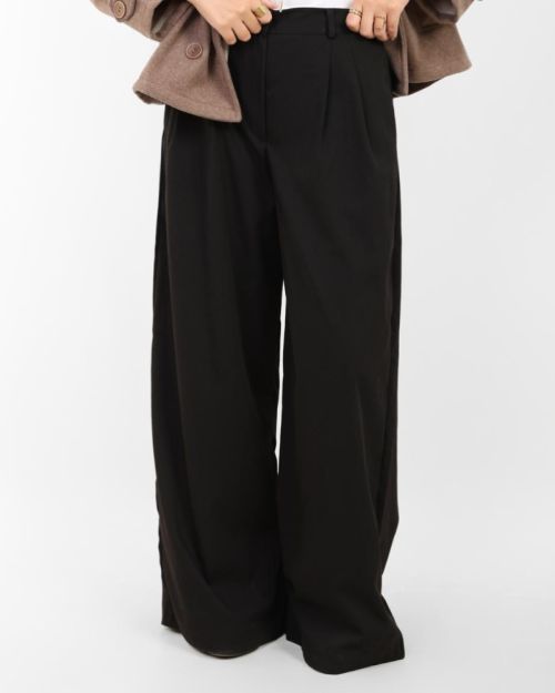 بنطال أوربان فلو الواسع