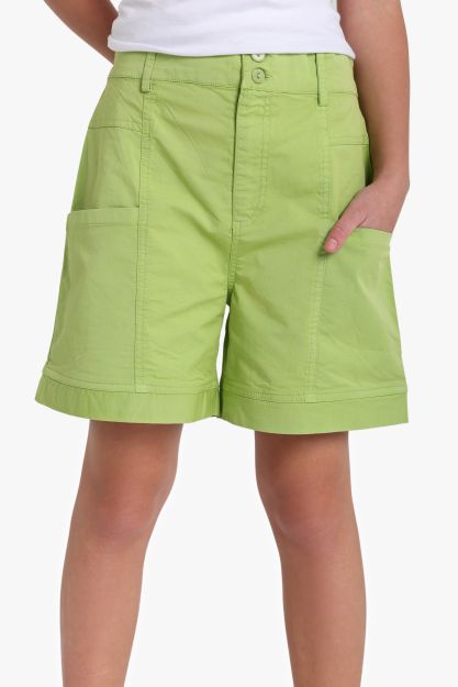 Girls lime green cotton chino shorts with large patch pockets and cuffed hem 4 yrs Front | Locafy