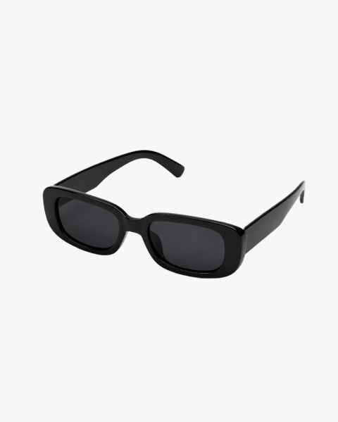  The Black Shades 
