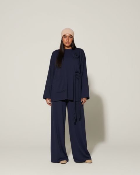 Worood Comfy Set with Pin